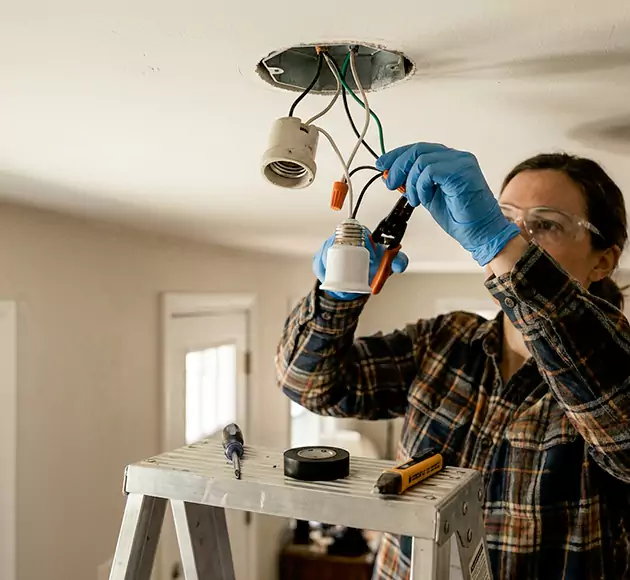Professional Light Socket Replacement: Your Local Fixture Repair Team in Malden, MA