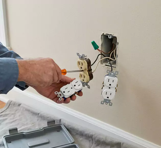 Professional Outlet Replacement: Your Local Swap-Out Team in Malden, MA